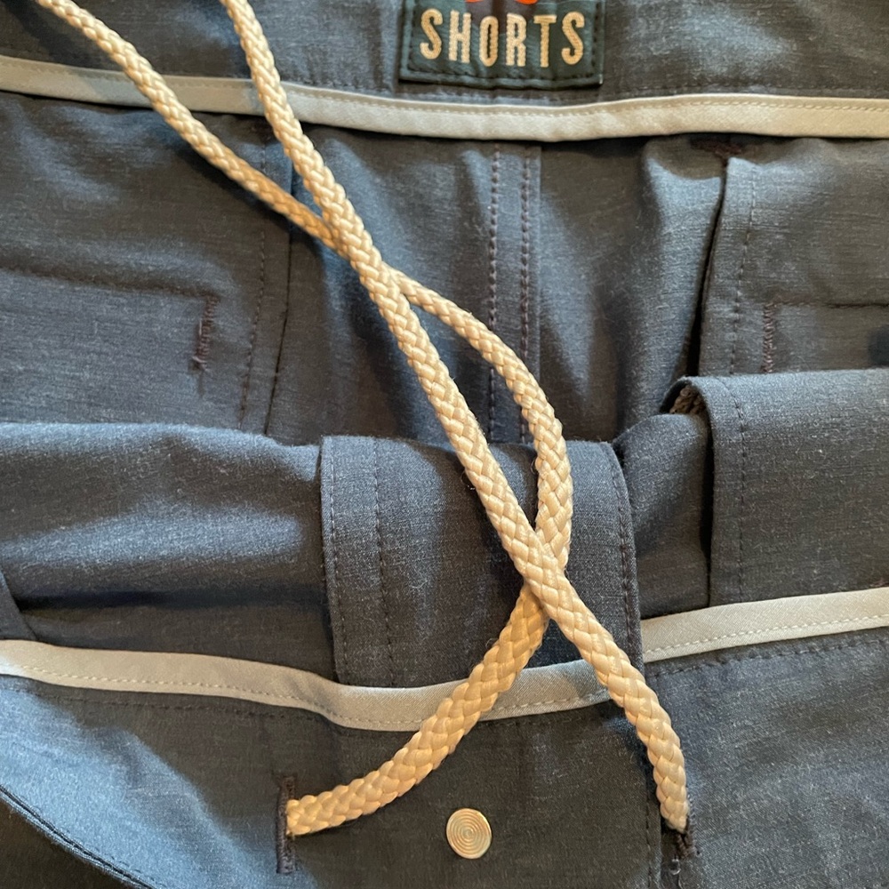 Faherty All-Day Short: Khaki - Picture 3 of 6